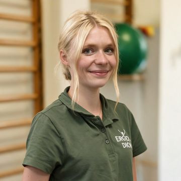 Lena Gerlach bei Ergotherapie Reblin in Karlstein
